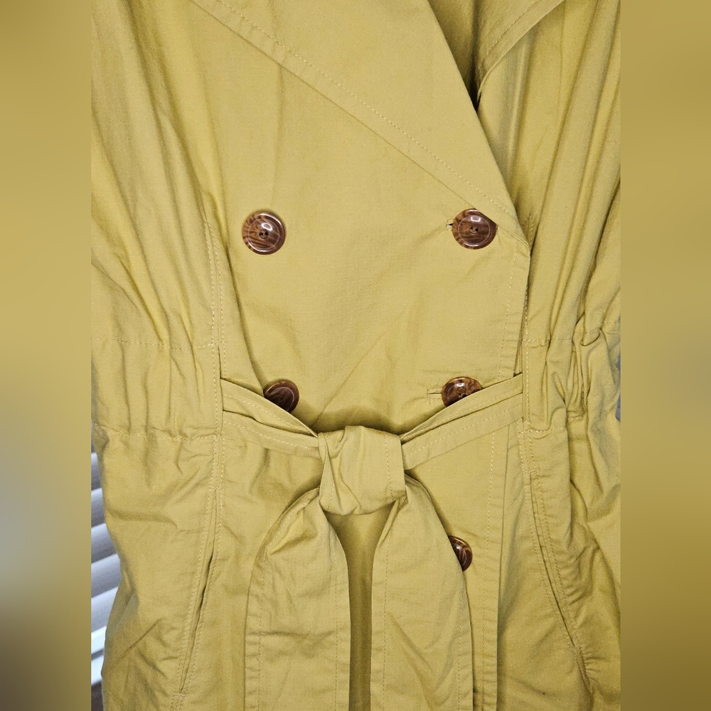 CAbi Safari Trench Dress Jacket Loquat Chartreuse Green Belted Midi - Picture 3 of 8